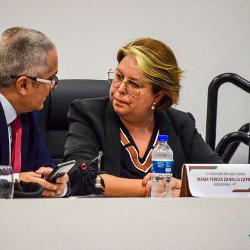 AO VIVO: Vereadores votam processo de cassação de Maria Tereza Capra 