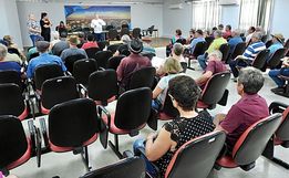 Encontro com representantes  dos grupos marca início das  atividades do ano para idosos