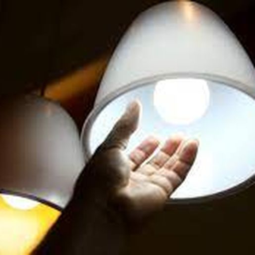 Conta de luz ficará mais cara com alta de 20% na bandeira vermelha