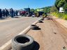 VÍDEO: Grupo realiza manifesto na SC 163, em Itapiranga