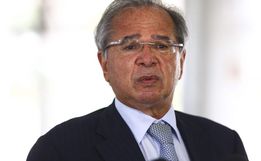 Paulo Guedes defende vacinação em massa ‘o mais urgente possível’