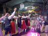 Público prestigia o primeiro dia da 15ª Kerbfest em Iporã do Oeste