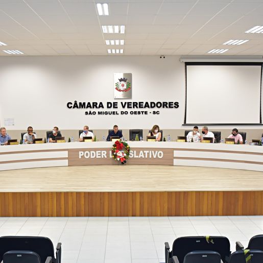Câmara de SMOeste confirma aprovação do Orçamento de 2021