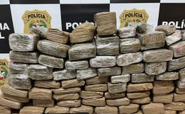 Polícia apreende 66 kg de maconha em casa de advogados em SC