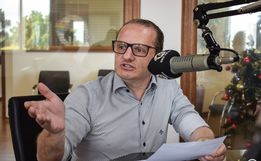 OUÇA: Pesquisa confirma tendência de crescimento de audiência do rádio no público jovem