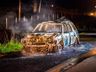 Veículo é destruído pelo fogo na BR 282 em Paraíso