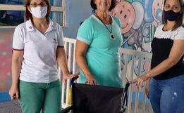 Campanha de arrecadação de lacres de latinhas resulta em uma cadeira de rodas
