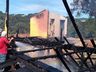 Criança morre carbonizada após padrasto incendiar casa no Oeste