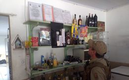 Operação Varejo prende suspeito de tráfico de drogas e apreende mercadorias irregulares na região