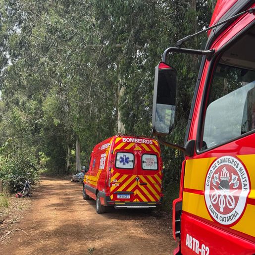 Motociclista fica ferido em colisão com carro no interior de Guaraciaba