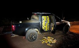 Caminhonete com R$ 250 mil em cigarros contrabandeados é apreendida na SC-163 em Descanso