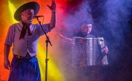 CTG Mate Amargo encerra semana farroupilha com show de César Oliveira e Rogério Melo; veja fotos