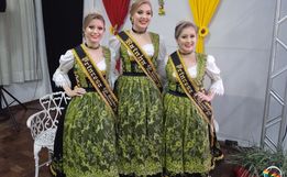 Lançado cartaz e traje oficial das soberanas da 44ª Oktoberfest de Itapiranga