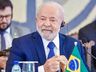Lula admite que correu risco de perder ministérios em votação no Congresso