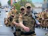 Mais de 5 mil pessoas acompanham desfile de 7 de setembro em SMOeste 