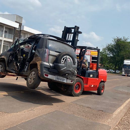 VÍDEO: Casal de idosos sofre ferimentos graves em acidente na SC 163