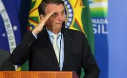 Moraes envia ao Superior Tribunal Militar análise sobre perda da patente de Bolsonaro