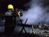 Casa fica destruída após incêndio nessa madrugada 
