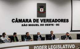 Audiência discute regulamentação de faixas de restrição no entorno de cursos d’água