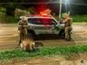 Suspeito de atear fogo em caminhão é preso horas depois ao se envolver em acidente 