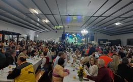 Jantar Típico marca 7º dia da 15ª Deutsche Woche