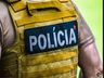 Filho ameaça a mãe e o padrasto com facão por causa de limpeza da casa em São Bernardino 