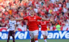 Com dois gols de Lucca, Inter bate o Caxias no Beira-Rio