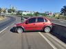 Pneu estoura, carro colide contra mureta e mulher fica ferida na BR 282