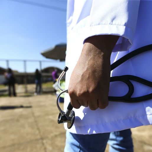 Piso da enfermagem deve ser pago no mês que vem