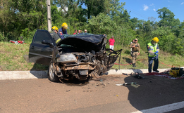 Colisão frontal causa morte na BR-282 entre SMO e Paraíso 