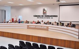 Projeto cria "Protocolo Violeta" para bares e restaurantes em SMO