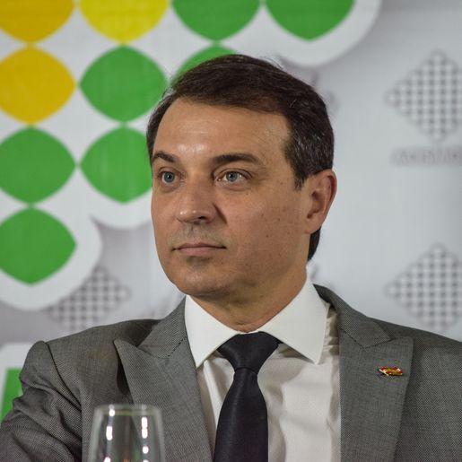 Governador Carlos Moisés se prepara para sair do PSL