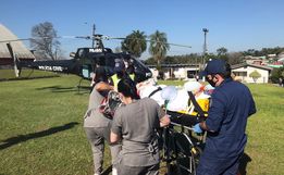 Ciclista sofre ferimentos graves após colisão contra carro em Caibi