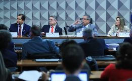 CPI das Bets convoca Gusttavo Lima e convida Felipe Neto para deporem