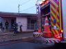 Incêndio em residência deixa morador ferido