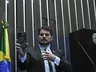 Senador acusa Bolsonaro de pedir ajuda para golpe; PF quer ouvi-lo