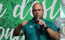 Presidente diz que a Chapecoense foi roubada e ameaça deixar a FCF