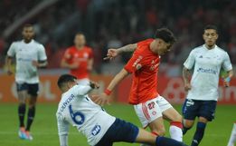 Inter fica no empate com Cruzeiro no Beira-Rio e segue fora do G4 do Brasileirão