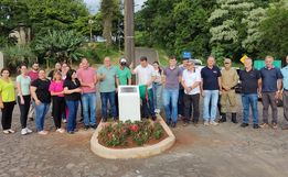 1ª etapa de calçamento entre cidade e interior é inaugurada em São José do Cedro