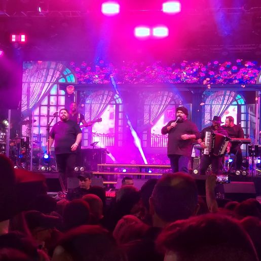 Show com César Menotti e Fabiano celebra 65 anos de Campo Erê