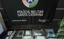 Homem é preso por porte ilegal de arma e tráfico de drogas em Maravilha