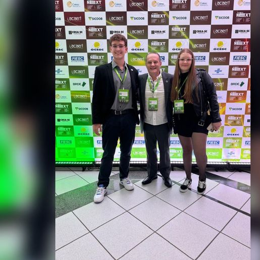 Profissionais e acadêmicos da comunicação são prestigiados em Prêmio ACAERT