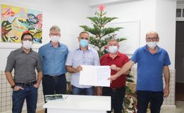 Prefeitura de Itapiranga repassa recurso extra para hospital ampliar estrutura
