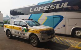 Polícia Rodoviária realiza ação educativa no transporte coletivo em SMOeste