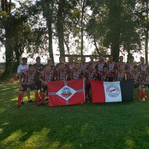 Cometa goleia e garante vaga na semi do Regional