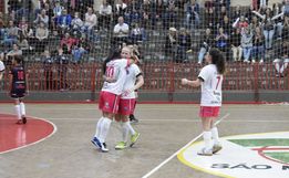 Gol de Bico estreia com vitória no estadual de futsal feminino