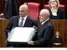 Lula é diplomado pelo TSE, chora e diz que povo reconquistou democracia