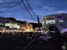Acionamento das luzes de natal na rua Independência reúne grande público