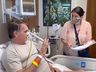 Defesa de Bolsonaro contesta intimação judicial entregue em hospital: ‘Qual a necessidade?’
