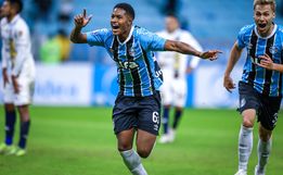 Grêmio vence, fica em segundo e vai pegar o Alianza Lima no playoff 